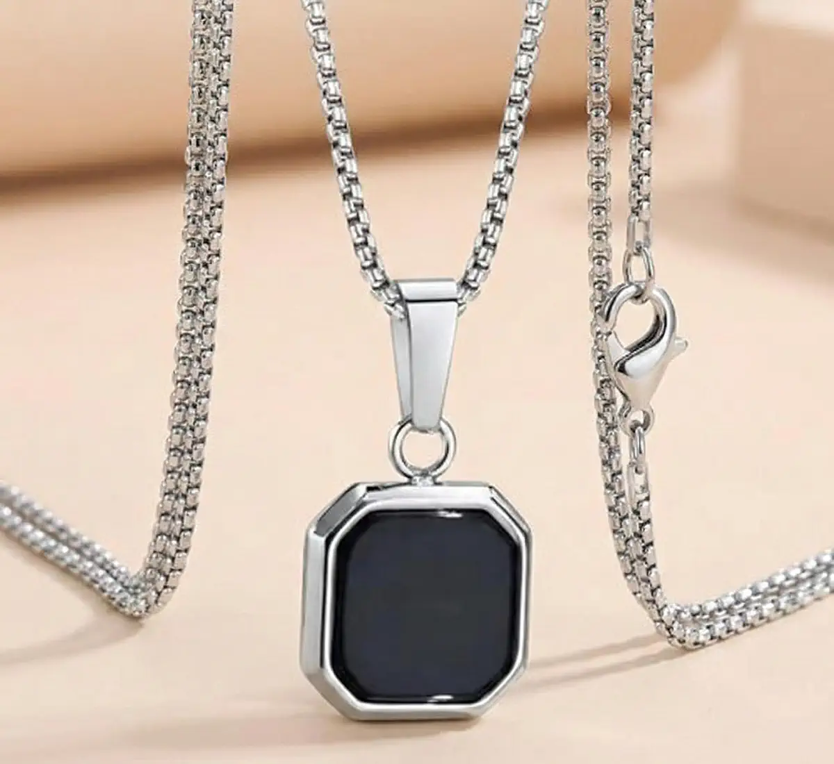 Black Octagon chainPendant